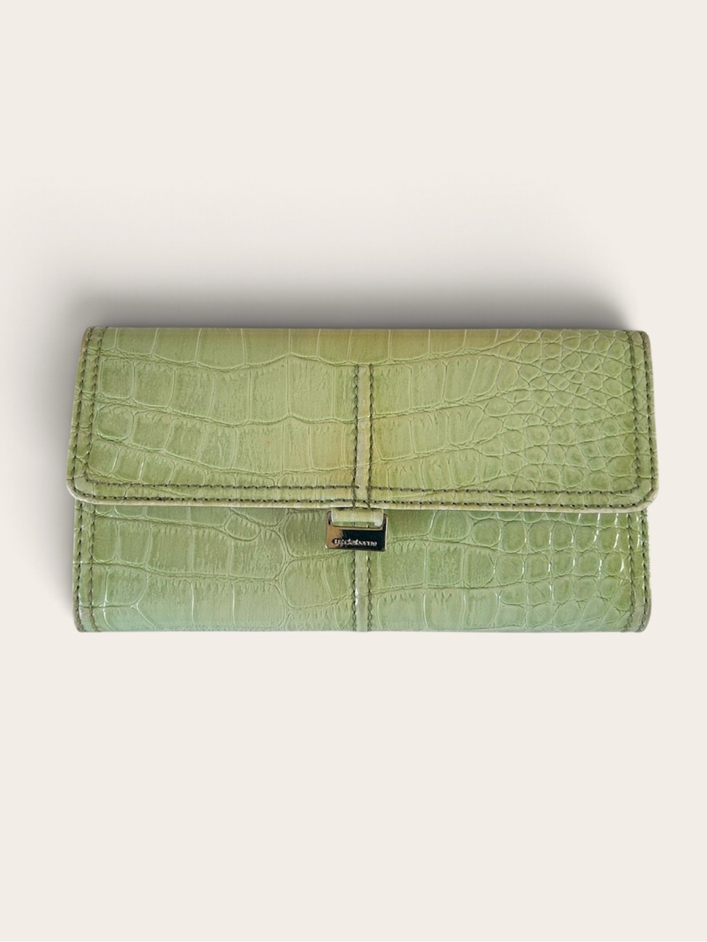 Liz Claiborne Y2K Vintage Croc-Embossed Women's Wallet - Light Green and Pink